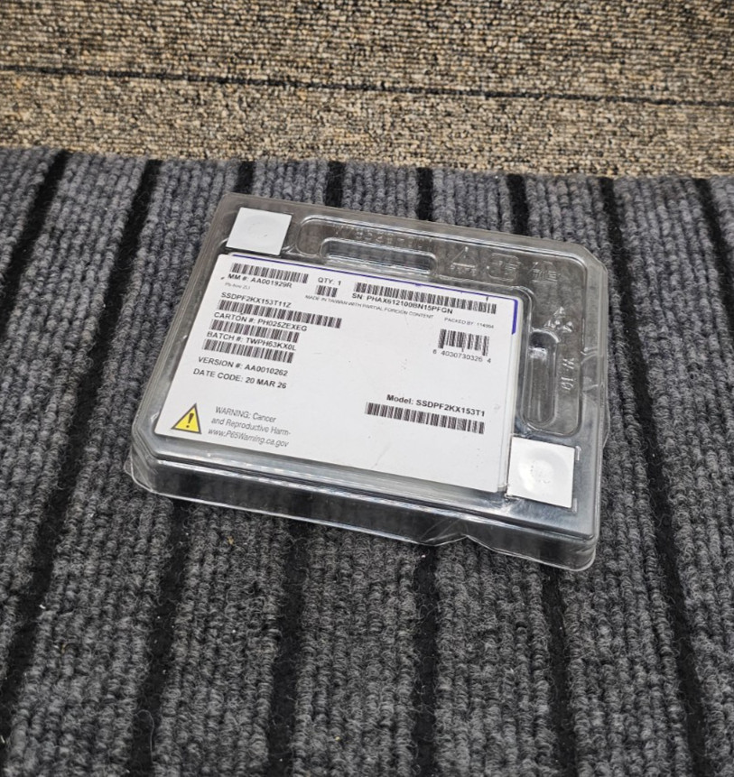 Solidigm SSDPF2KX153T1: Solid State Drive AA001929R SSDPF2KX153T11Z