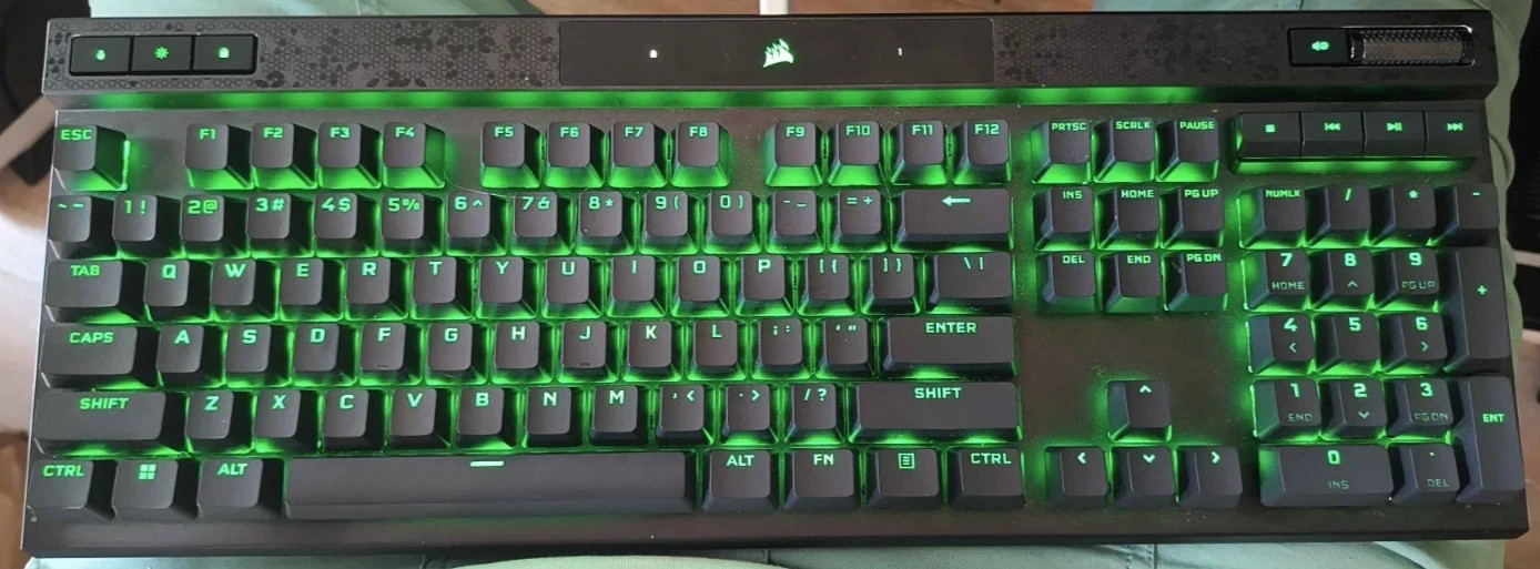 Corsair K70 MAX MAG RGB MK.2 CHERRY MX Red Key System Mechanical MAGNET KB