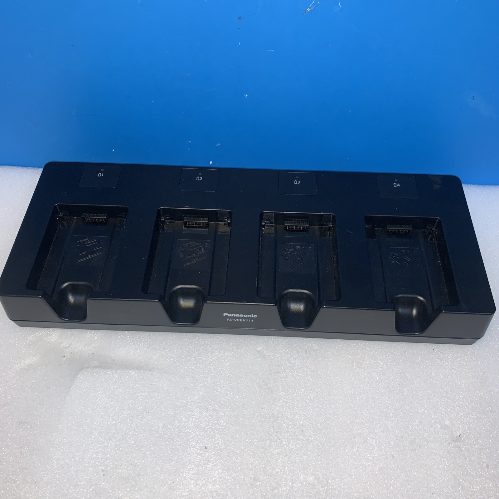 Panasonic FZ-VCBX111 4-Bay Battery Charger for Toughbook / Toughpad (no Ac adap)