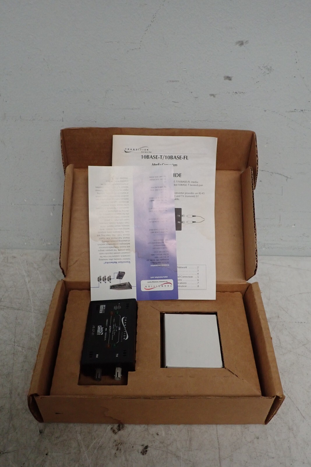 Transition Networks J/E-CF-01 Transceiver Converter - NEW