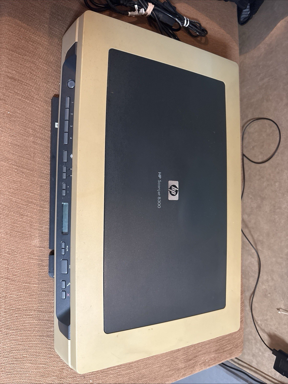 HP Scanjet 8300 Professional Image Flatbed Scanner (L1960A) W/ Cable, Film Trays