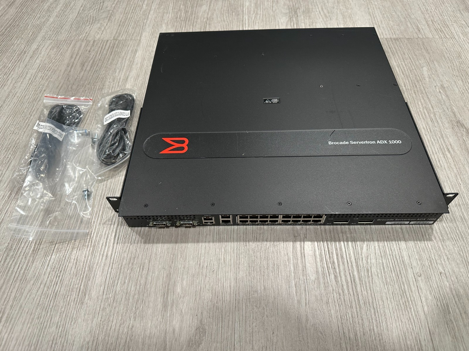 Brocade ServerIron ADX 1000 SI-1008-1 with Dual RPS9 Power Supply SI1000There