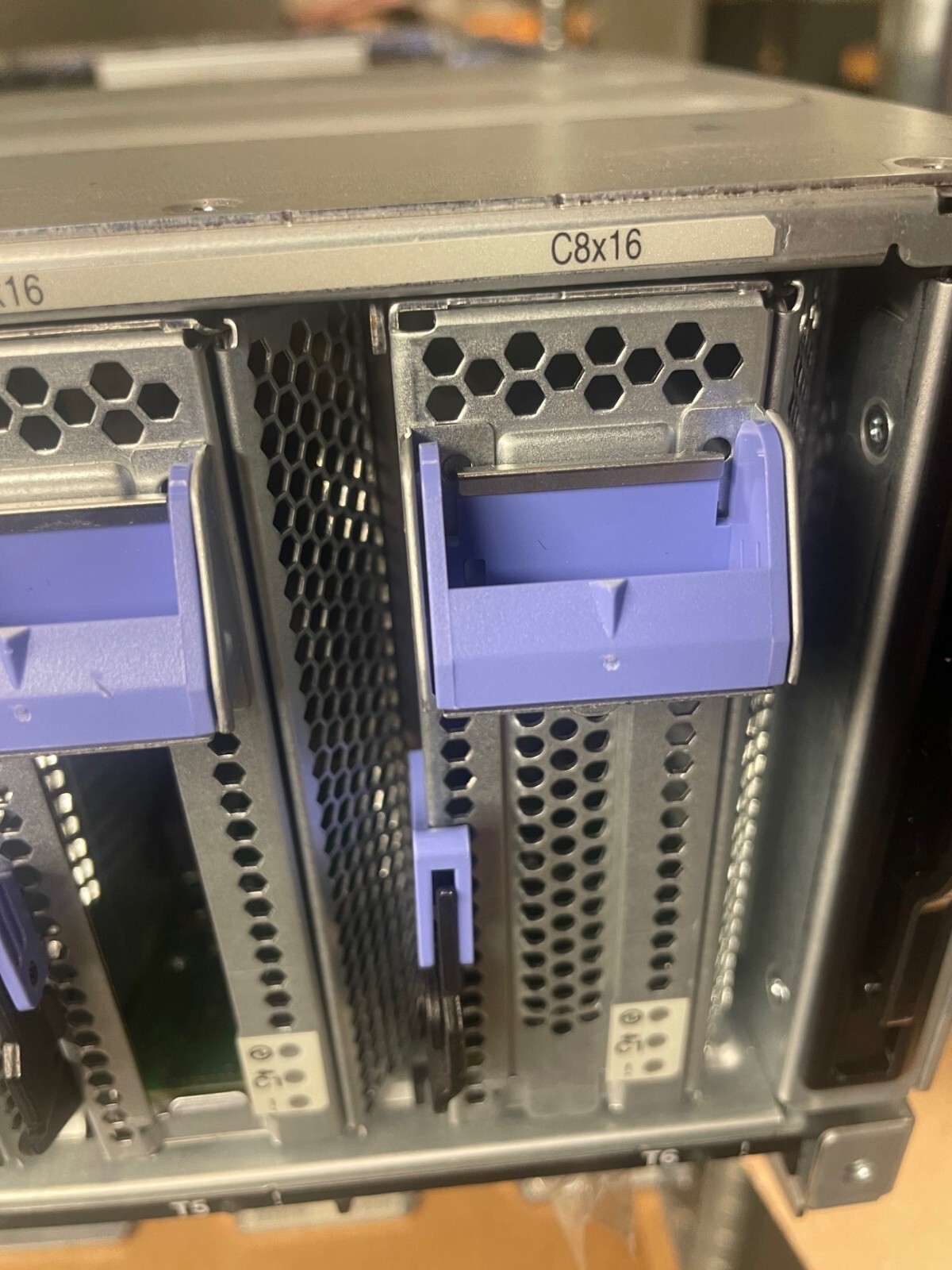IBM 01AF970 I/O Blind Swap Cassette with PCIe Extender Card