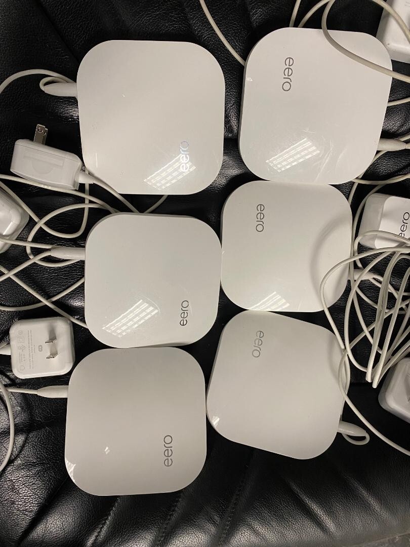 Eero Pro A010001 1st Gen AC Tri-Band Mesh Router White
