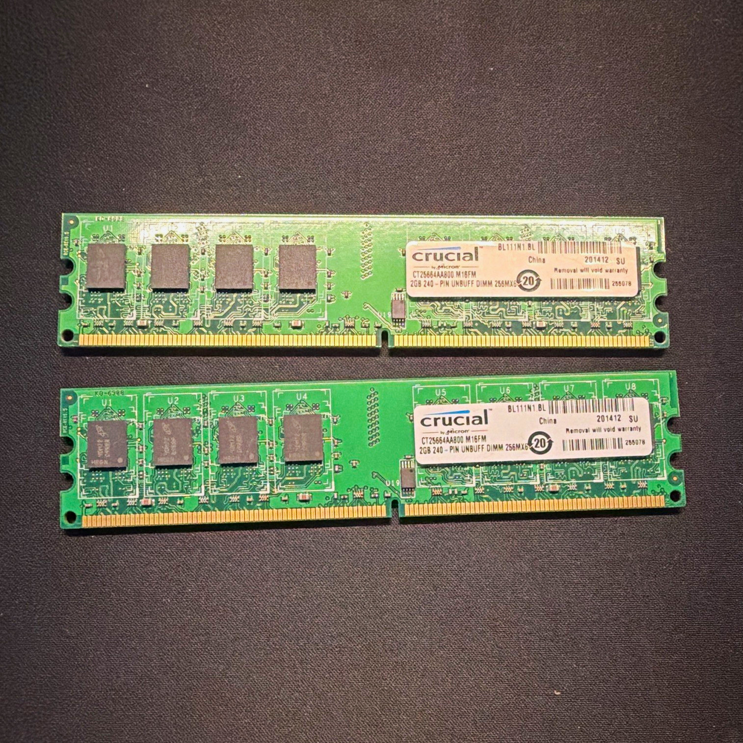 Crucial 4GB (2x2GB) DDR2-800 240-Pin DIMM Unbuffered RAM CT25664AA800.M16FM