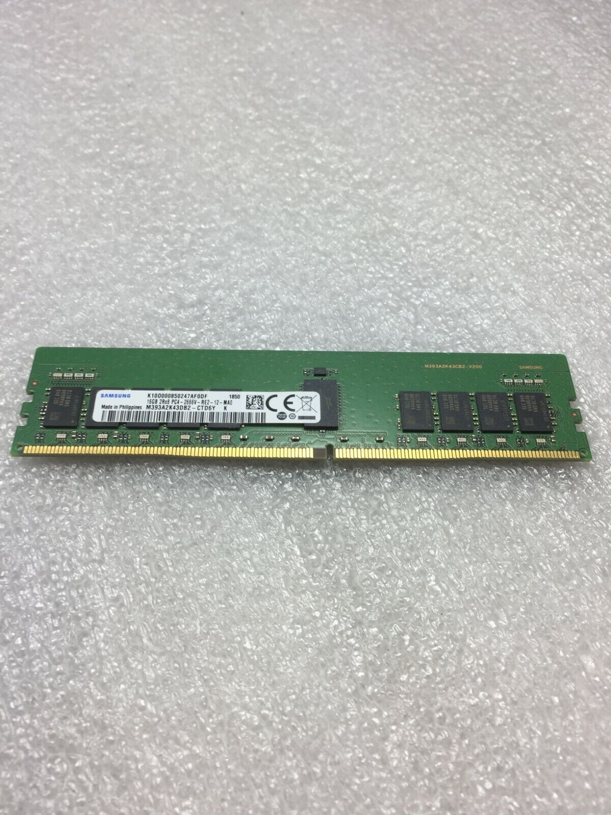 16 GB SAMSUNG M393A2K43DB2-CTD6Y DDR4 PC4-2666V Memory Stick FREE S/H