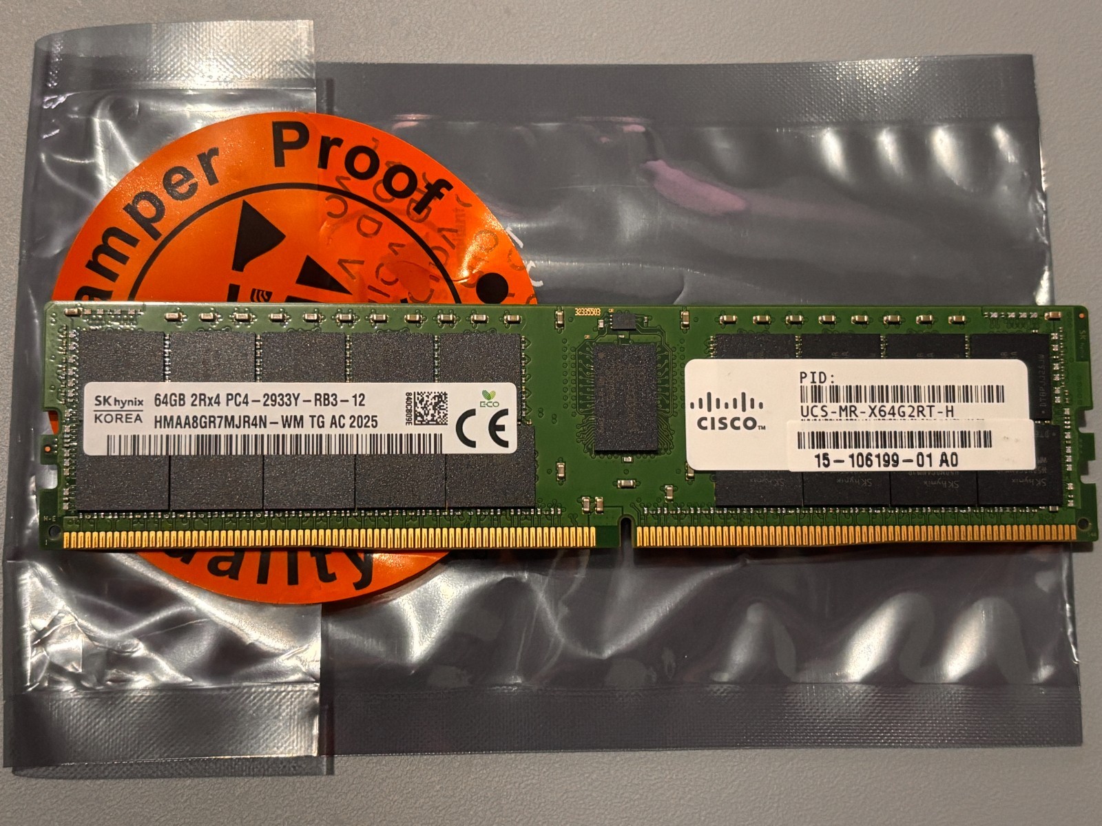 SK Hynix 64GB 2RX4 PC4-2933Y DDR4 Server Memory HMAA8GR7MJR4N-WM
