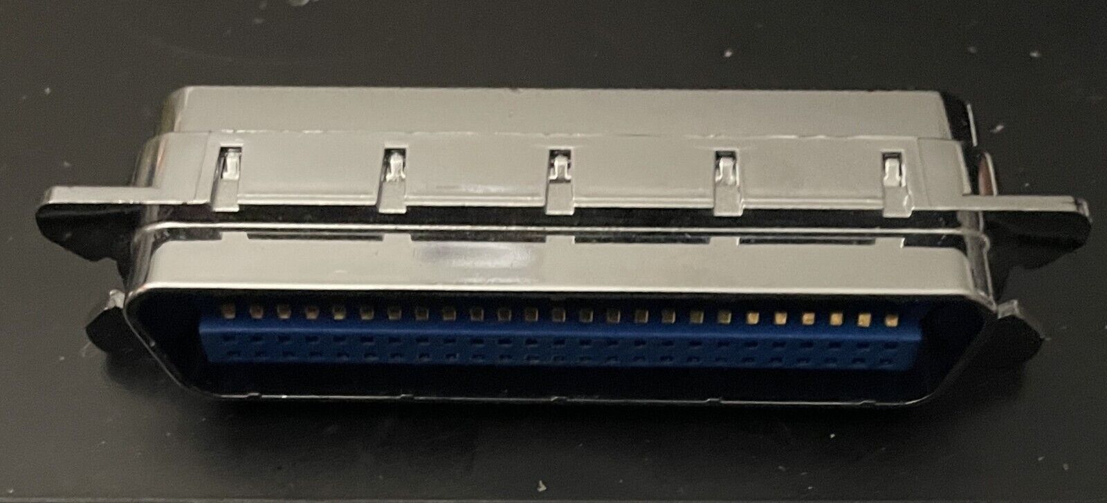 DataMate SCSI Serial Bus Terminator 50 Pin Male