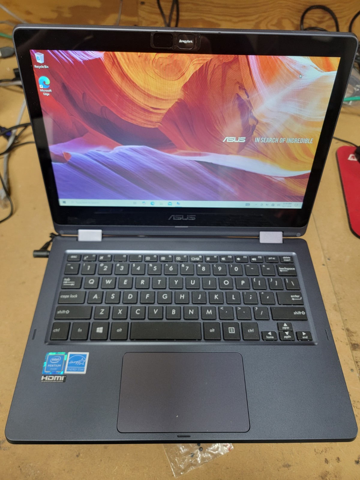 ASUS TP202N Laptop - PENTIUM N4200 - 4GB - 120GB EMMC - WIN 10 - Touchscreen