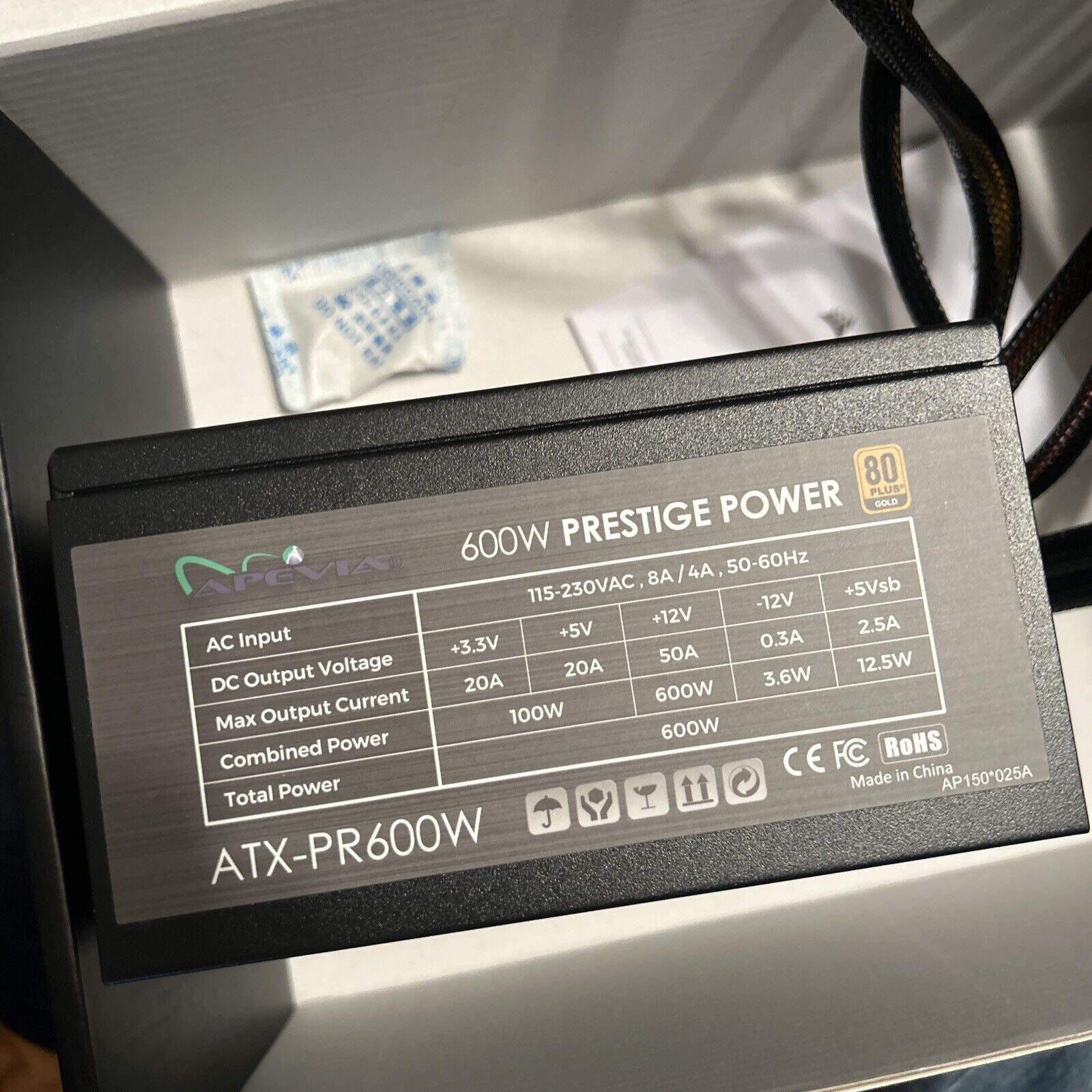 Apevia Prestige Series ATX-PR600W 600W 80 PLUS Gold ATX12V Power Supply PSU ATX