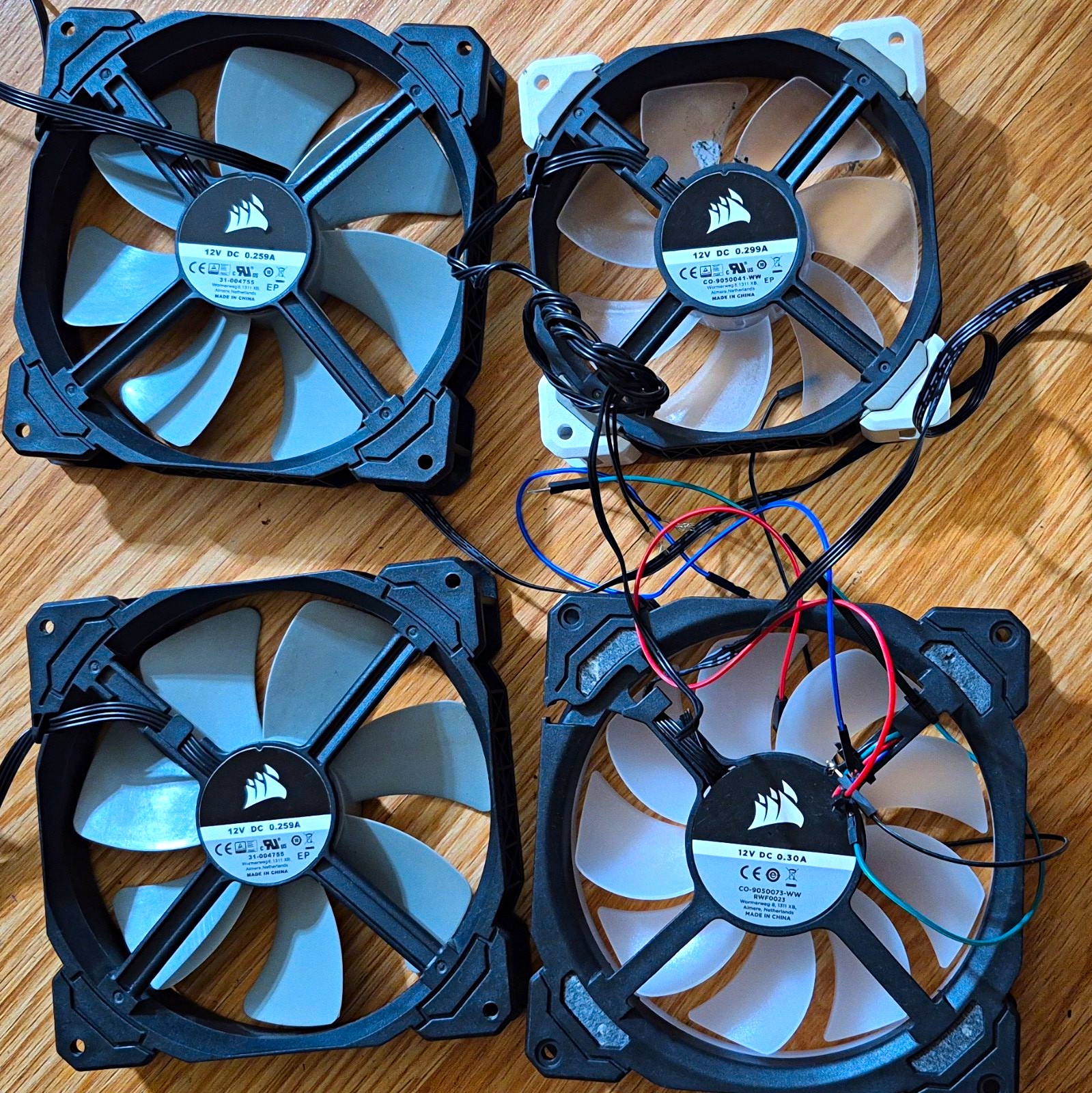 4 Corsair PC Case Cooling Fans – Mixed Models