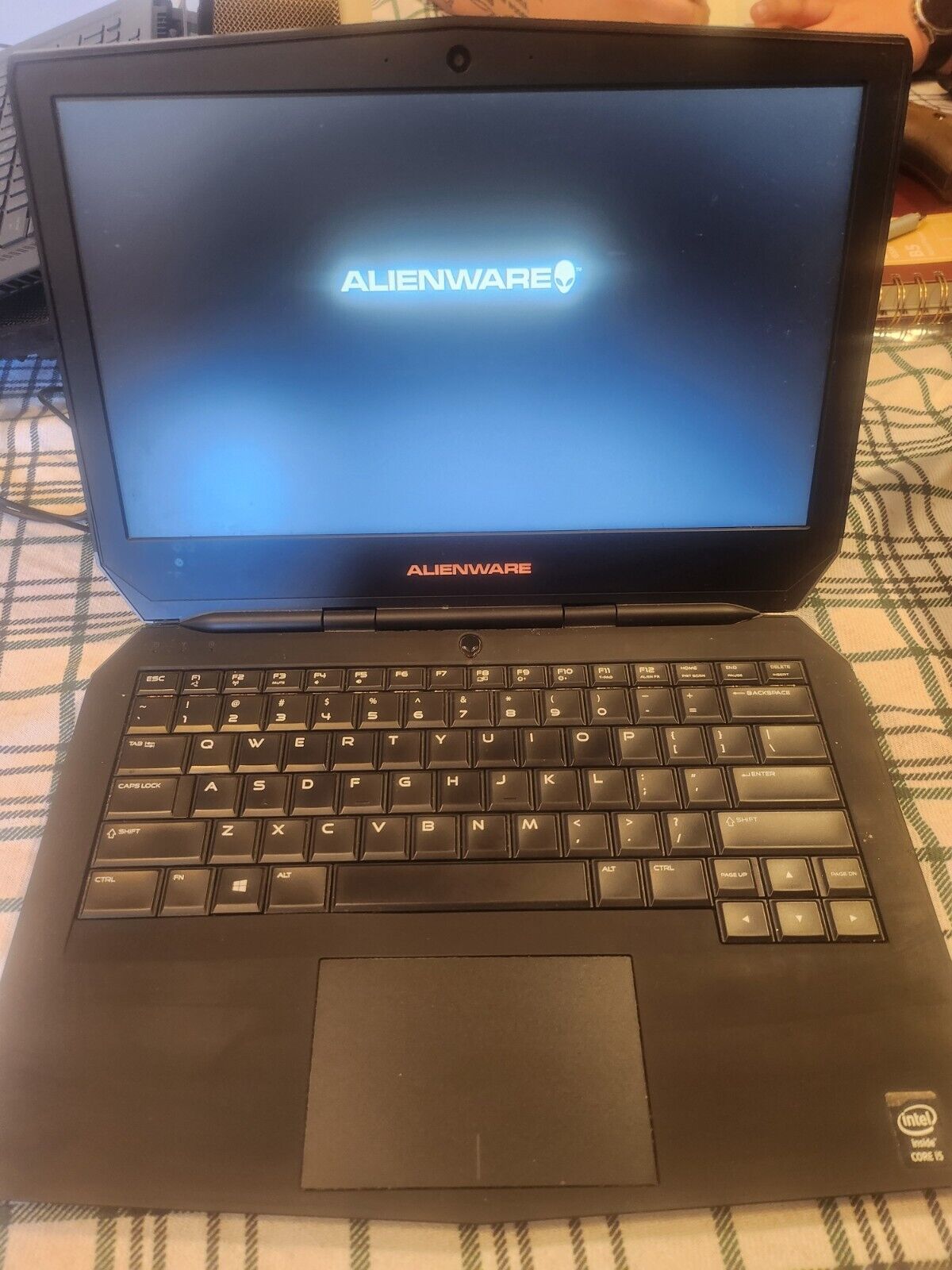 Dell Alienware 13 - Intel i5 Cpu 8GB RAM GTX 960M NO HDD (Charger Included)