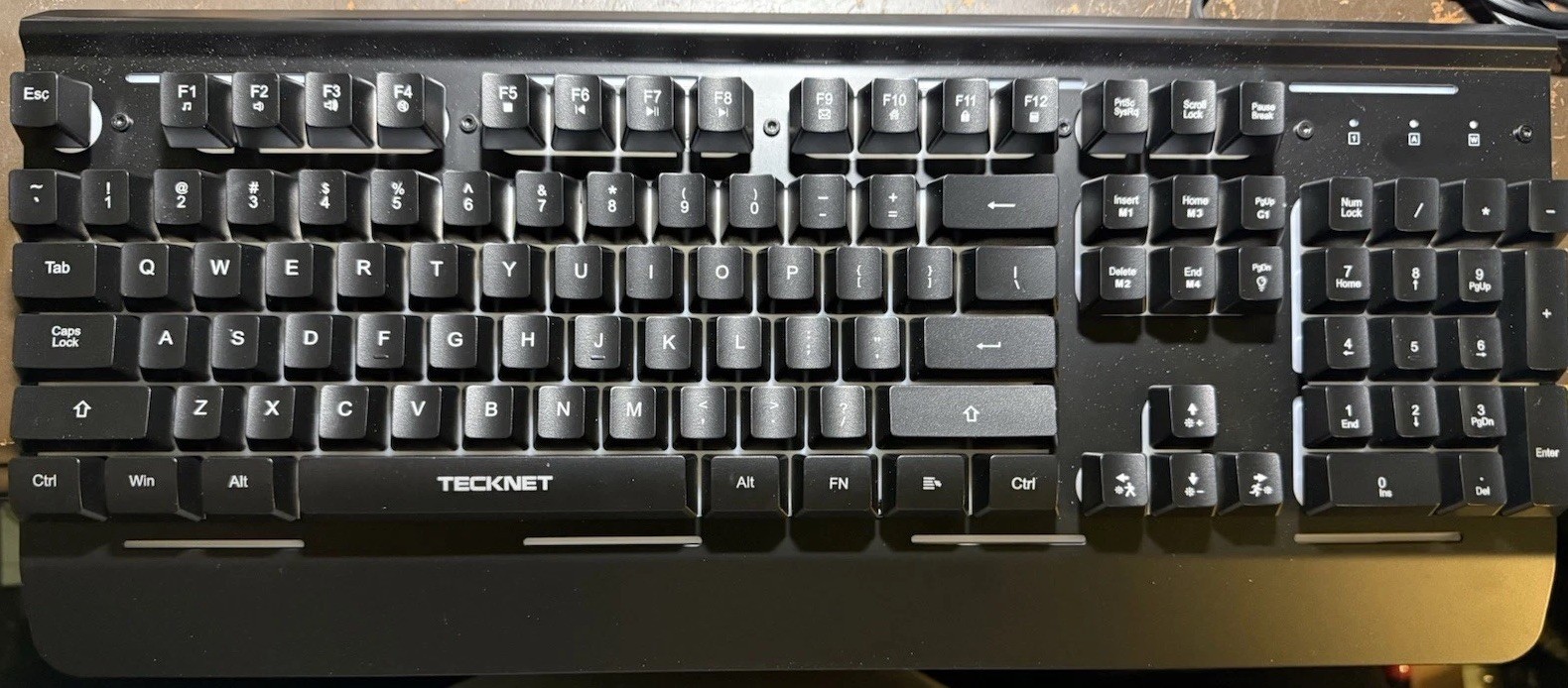 TECKNET TK-KB002 Gaming Keyboard USB Wired 15 Zone RBG All Metal Panel Open Box 