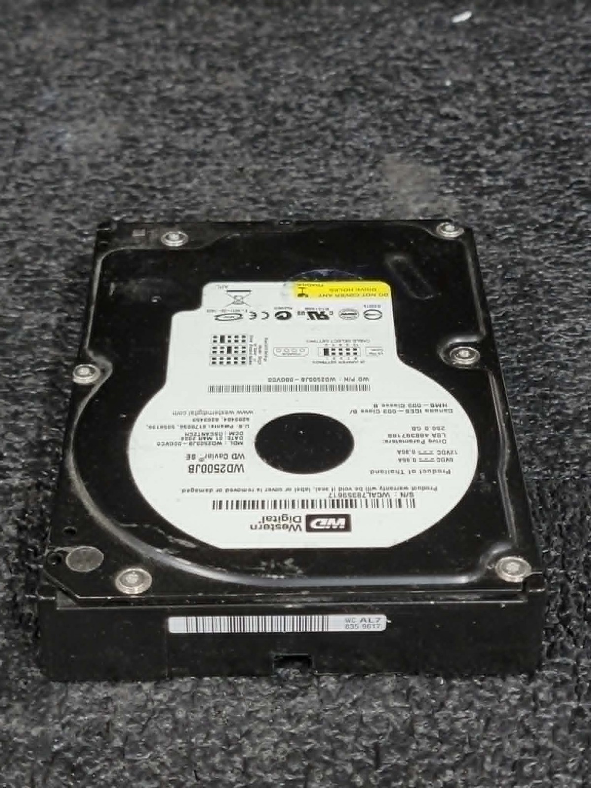 WD WD2500JB-00GVC0 250GB 7.2K RPM 8 MB Ultra ATA/100 3.5" HDD Hard Drive
