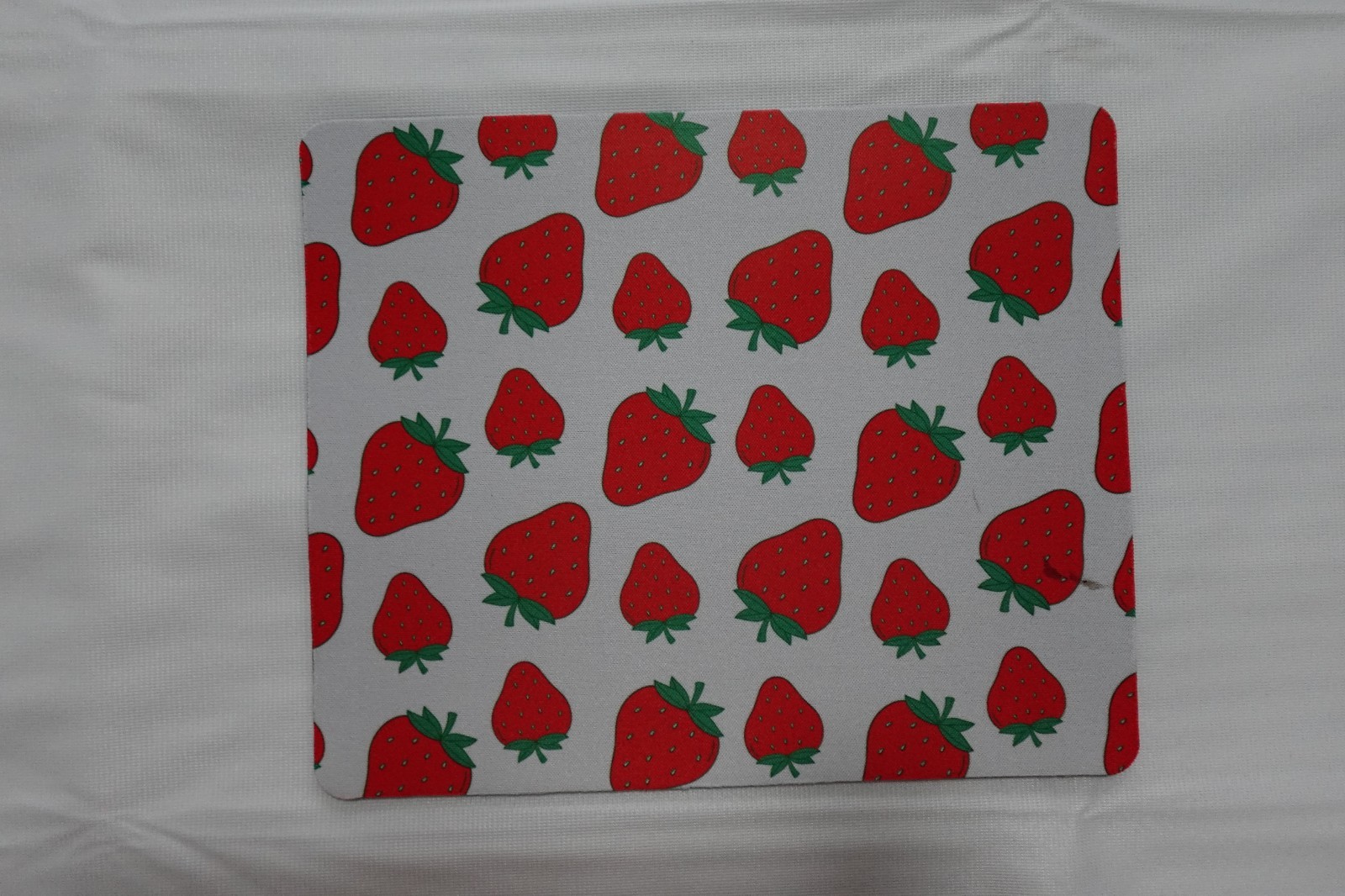 Strawberry Pattern Mouse Pad | RED & WHITE | Handmade | Non-Slip | NEW 8.5x7.1in