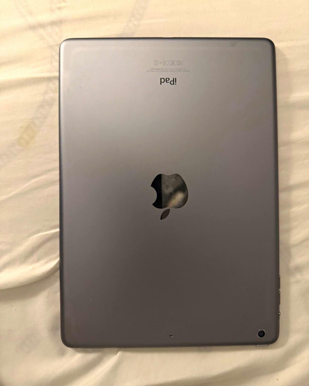 Apple iPad Series Tablet - iOS Touchscreen Colour Screen, Gray