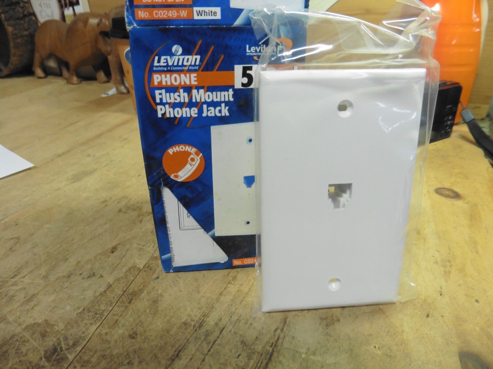 5 Pack lot Leviton Flush Mount White Phone Jack Telephone Wall Plate C0249-W