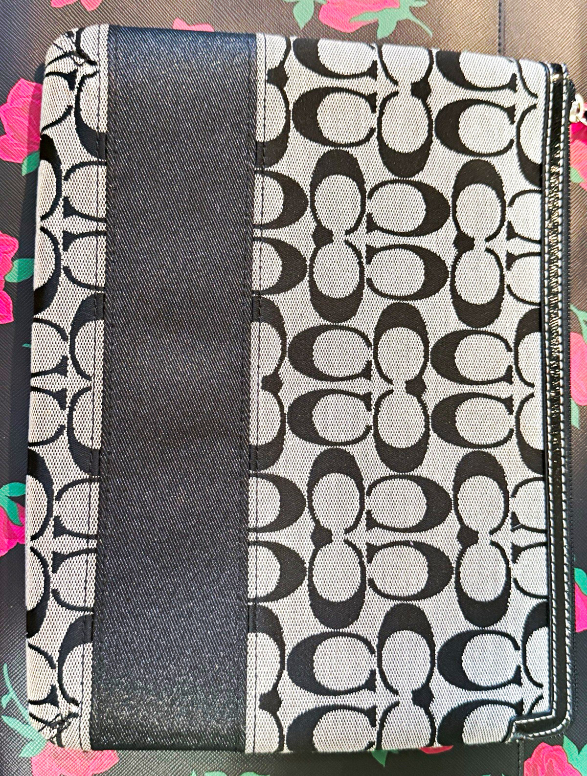 Coach Signature Canvas Folding Folio Case for Tablet Gray Black