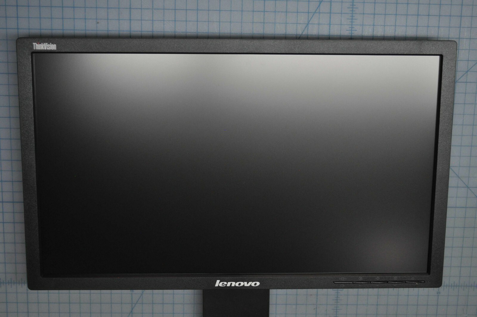 Lenovo ThinkVision 20 in LT2024 TFT Led-backlit LCD monitor 03T8514