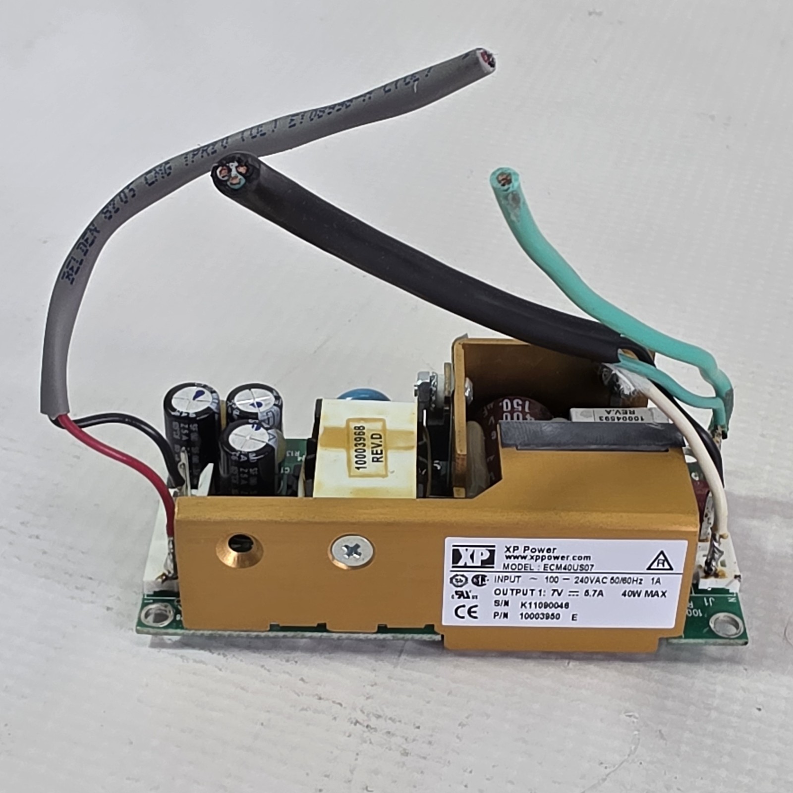 XP Power ECM40US07 120/240V Switching Power Supply 7V 5.7A 40W Used Good Cond.