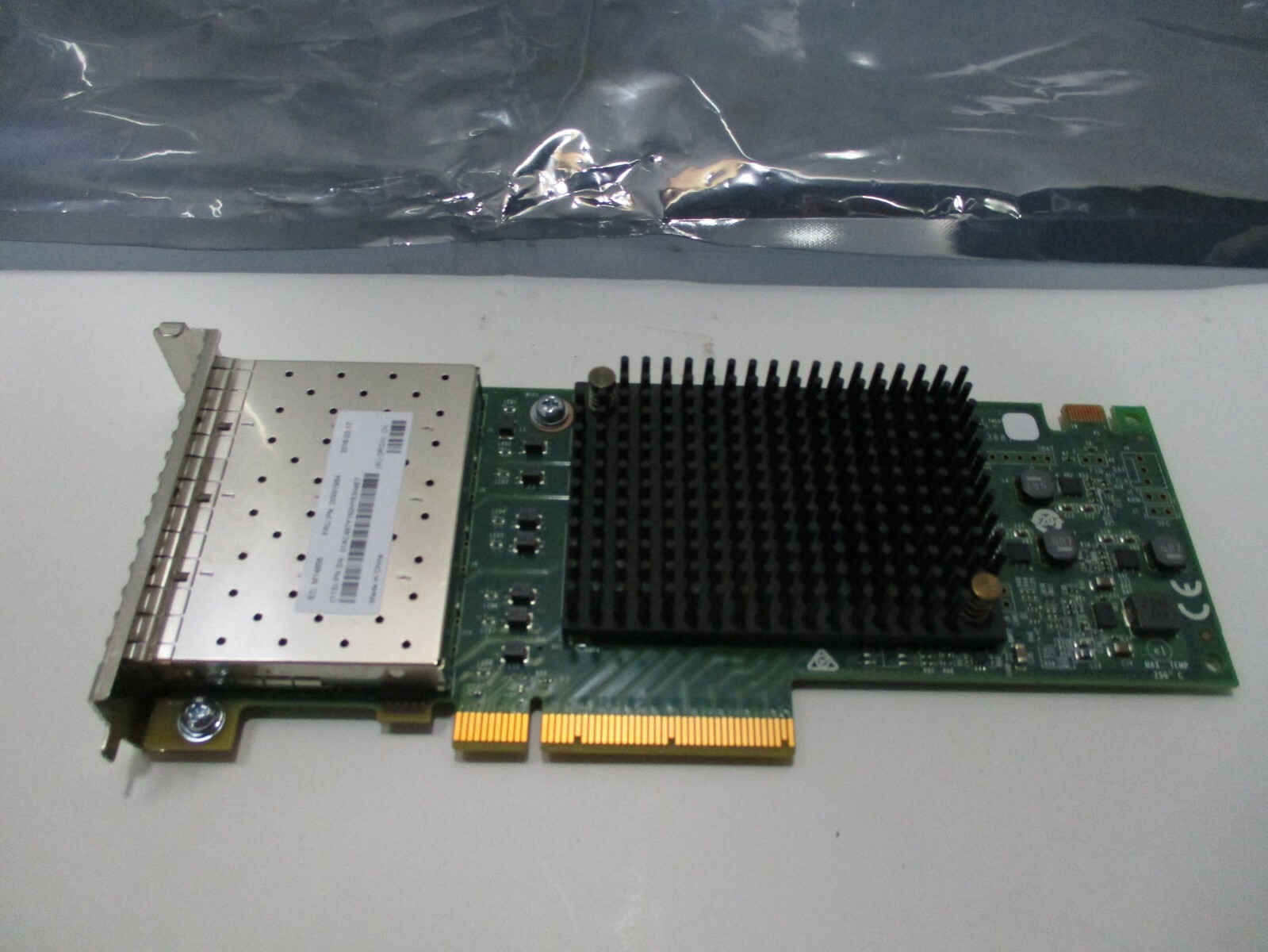 IBM 01AC487 00WY984 Emulex LightPulse LPE31004-M6-EIO 4-PORT