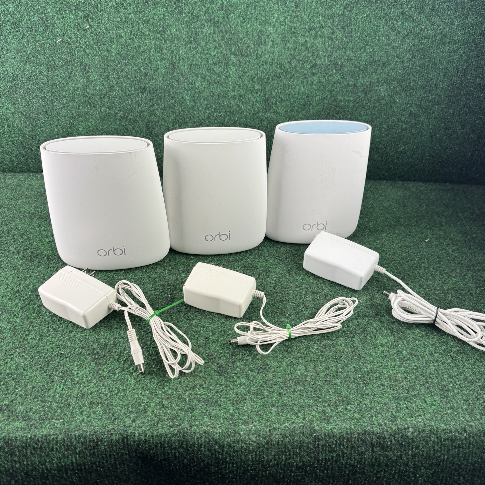 Netgear Orbi Router Satellite Mesh RBR20 RBS20 White WiFi System