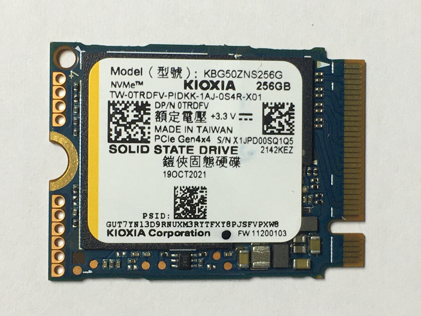Kioxia KBG50ZNS256G  256GB PCIe4.0x4 NVMe M.2 2230 SSD For Steam Deck Surface PC
