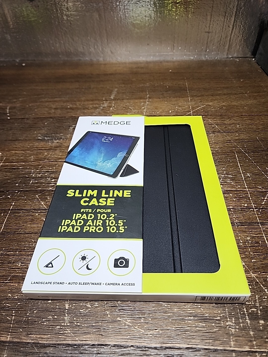 M-Edge Slim Line ipad Case/Black Fits iPad 10.2", iPad Air/Pro 10.5"