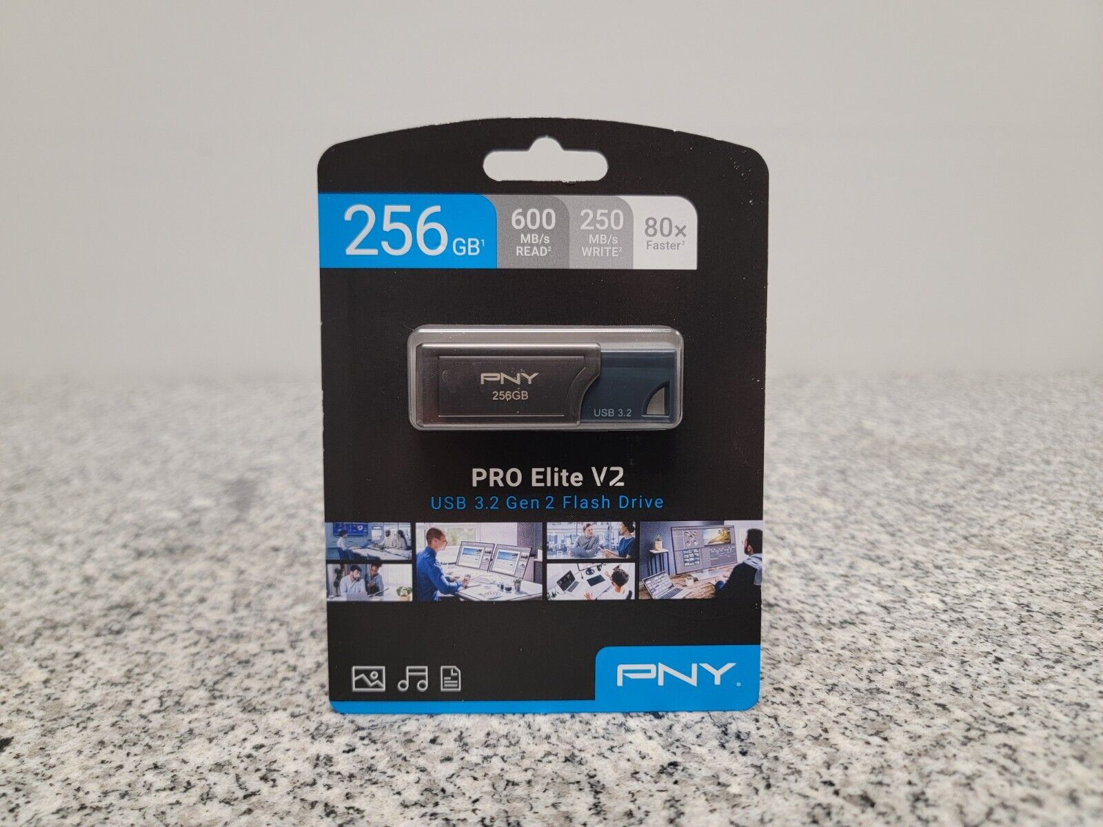 PNY PRO Elite V2 256GB USB 3.2 Gen 2 Flash Drive - Black 