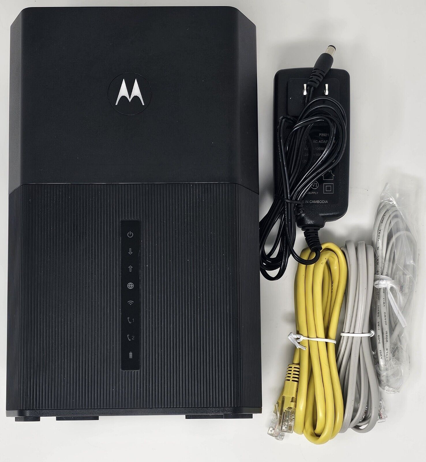 Motorola MT8733 Wireless Router DOCSIS 3.1 Xfinity Cable Modem AX6000 + Voice 