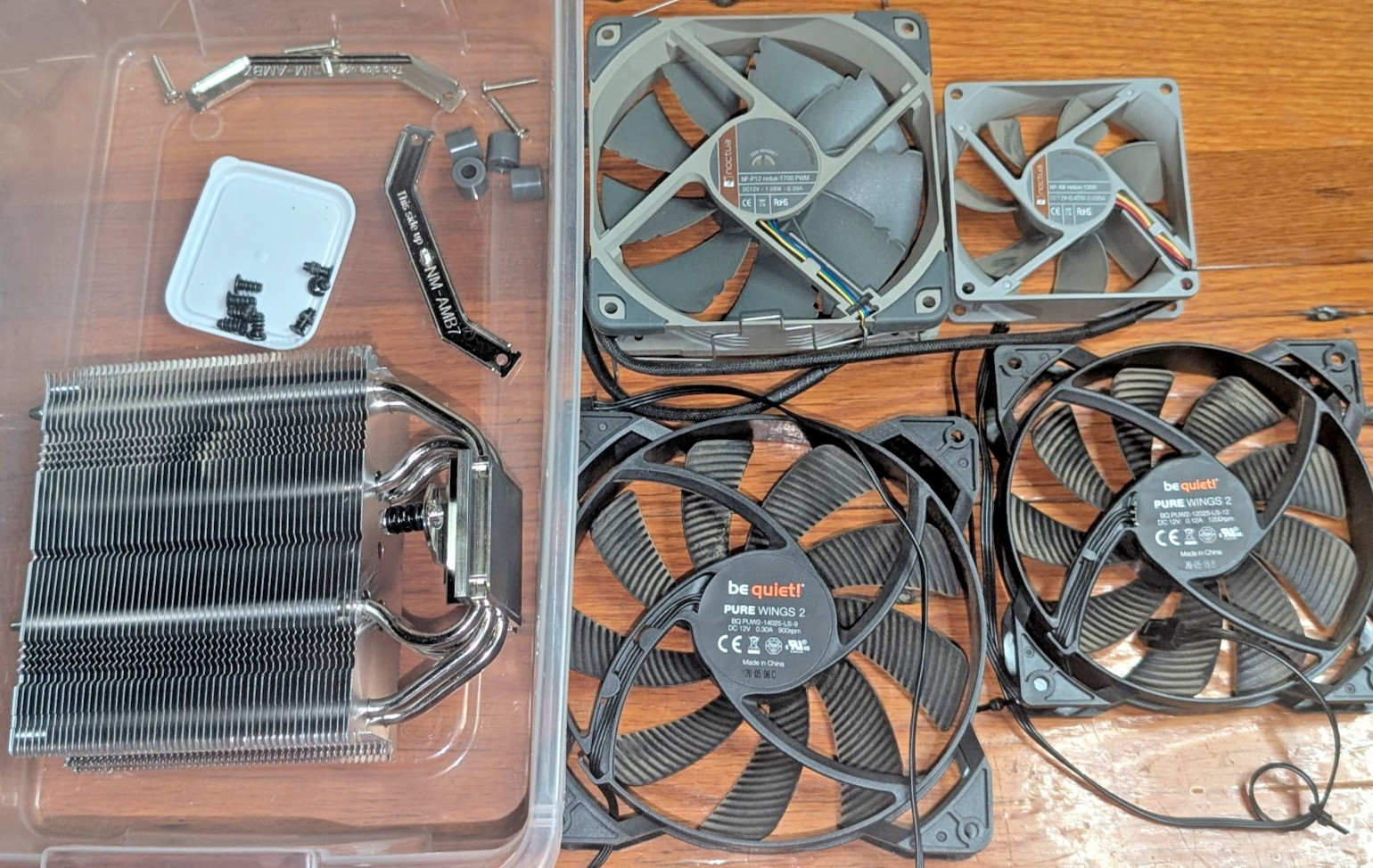 PC Fans Lot (4) + Mounting Piece Noctua Redux (2) + Be Quiet Pure Wings 2 (2x)