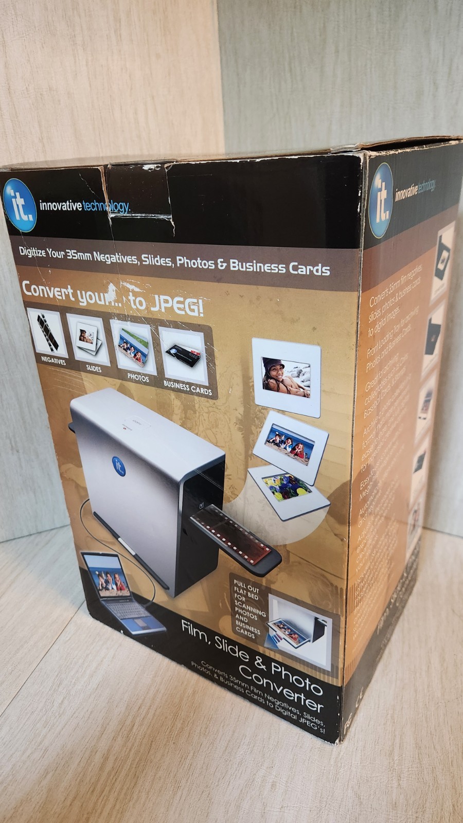 Innovative Technology Film Slide Photo Convertor to Digital JPEG New Open Box