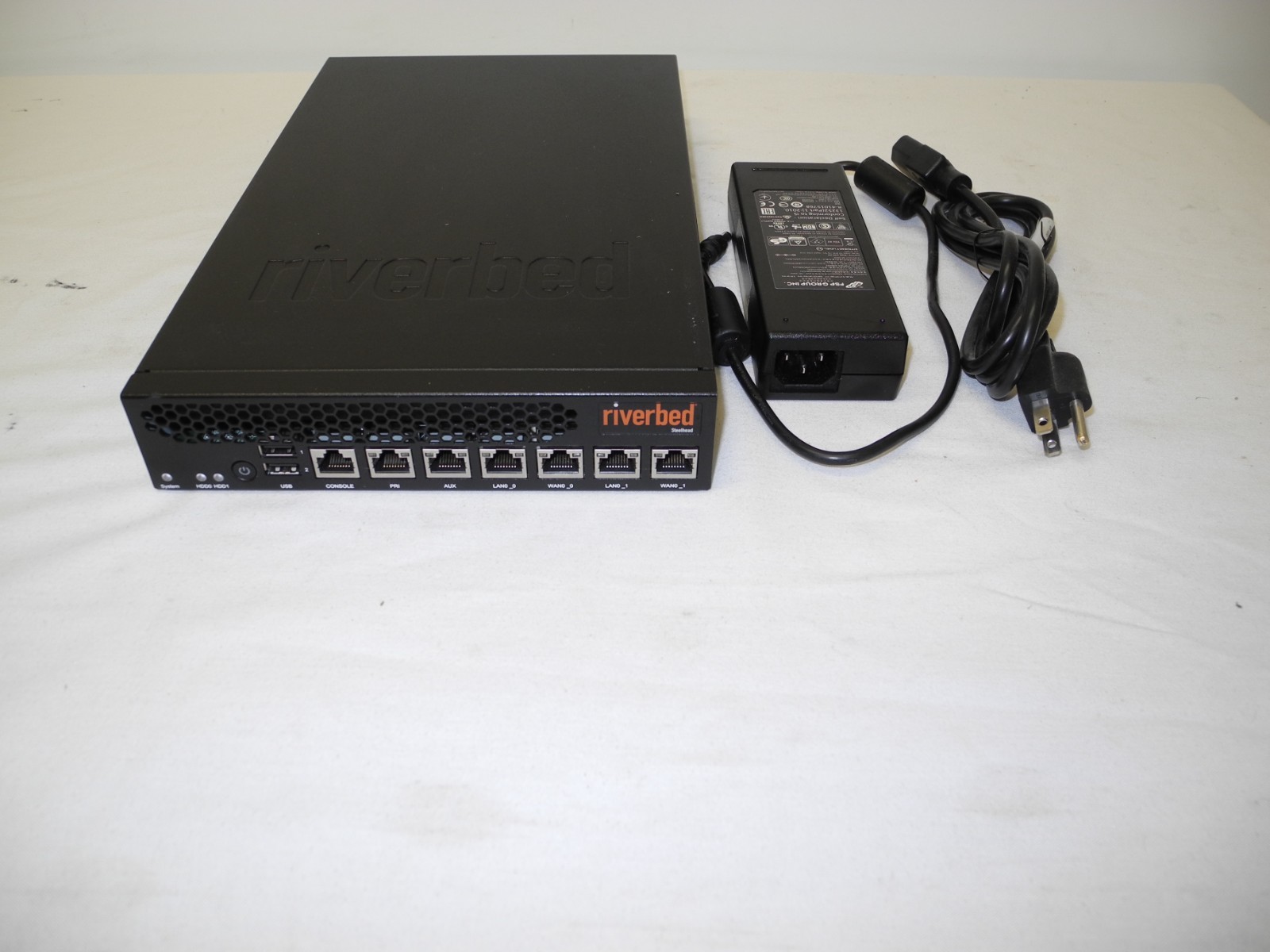 RIVERBED STEELHEAD CX570 NETWORK APPLIANCE CXA-00570-B020 320GB 80GB SSD 