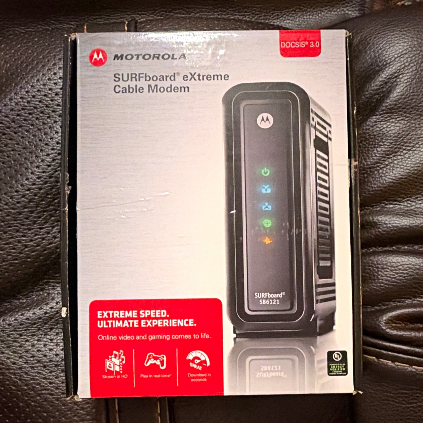 Motorola SURFboard eXtreme SB6121 DOCSIS 3.0 Cable Modem Gigabit Comcast
