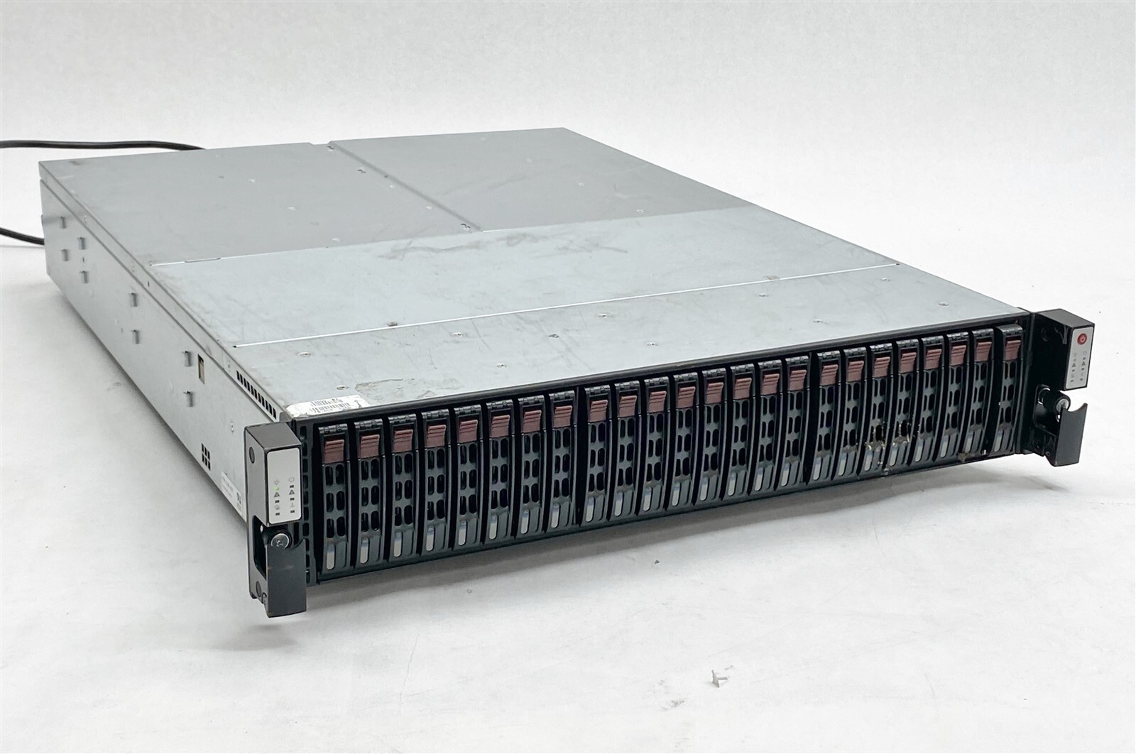Supermicro CSE-927 24-SFF SuperStorage Server 4*E5-2450 V2 2.50GHz 192GB No HDD