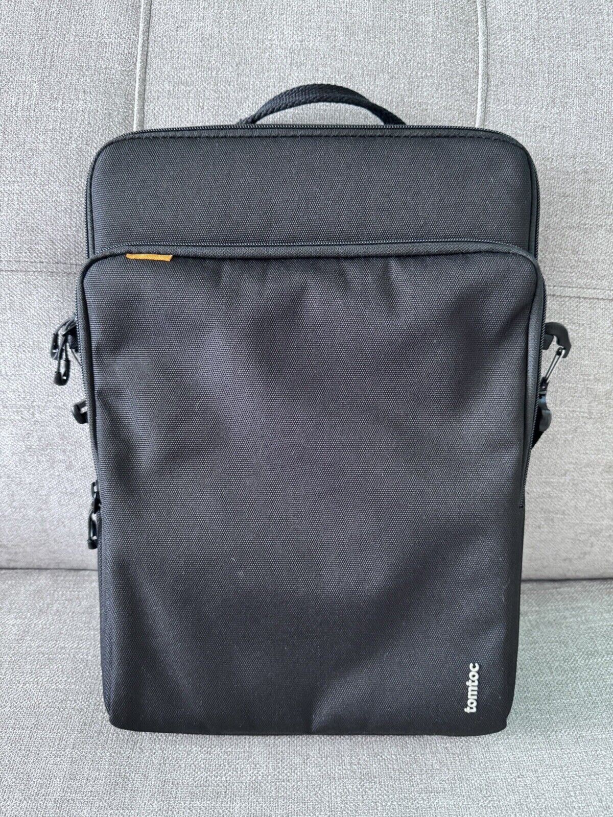 TOMTOC DefenderACE-H13 Laptop Shoulder Bag For 16-inch New MacBook Pro | Black 