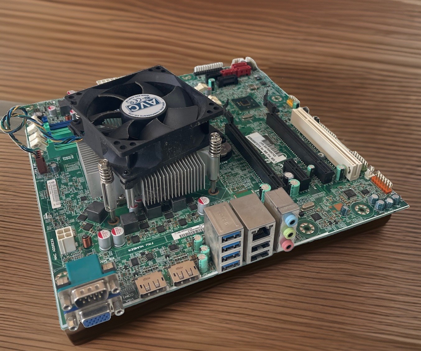 Lenovo ThinkCentre M83 SFF IS8XM Intel  i7-4790 CPU Motherboard W/ 16GB DDR3 RAM