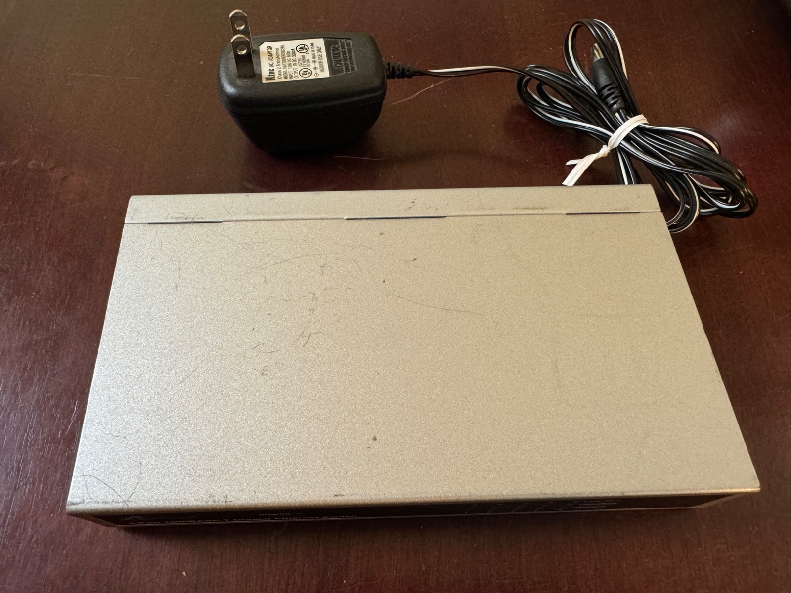 Airlink 101 Network Switch Ethernet Gigabit RJ45 5 Port Airlink 101 AGIGA5SW