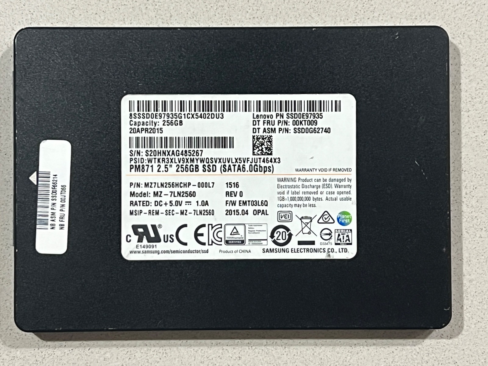 Samsung PM871 256GB SSD 2.5" SATA MZ-7LN2560 - Health Status Good