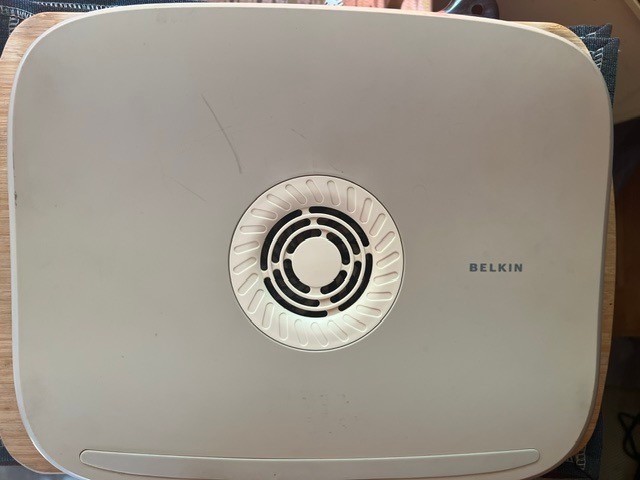 Belkin Laptop Cooling Pad USB 12" x 15" Model F5L041 Lounge