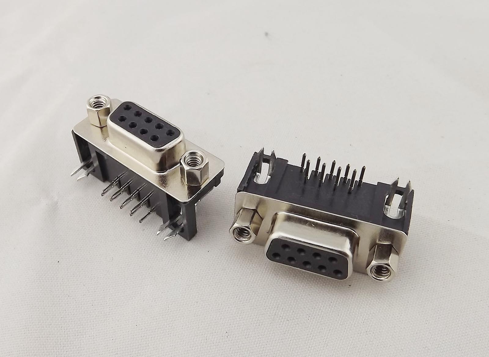 10x D-Sub DB9 9 Pin RS232 Serial Female Jack Right Angle PCB Solder Connector