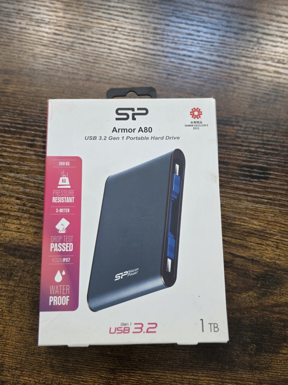 Portable Hard Drive 1TB Silicon Power Armor A80 Shockproof/Waterproof USB3.0 HDD