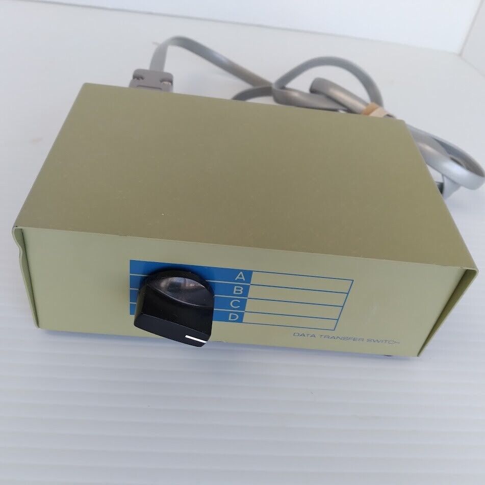 Kentek DB15 4 Way Data Transfer Switch Box I/O ABCD Female Port PC MAC Display