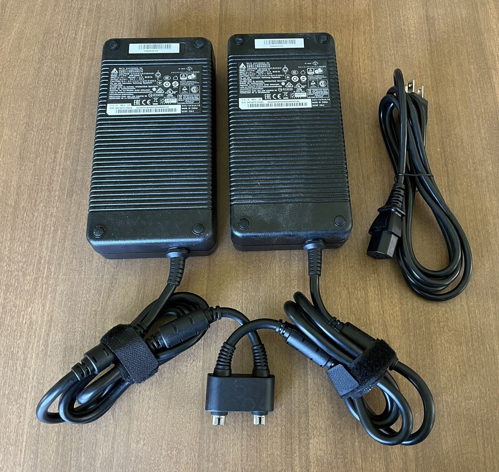 MSI GT83VR GT76 GT73VR Laptop Dual Power AC/DC Adapter ADP-330AB D Delta