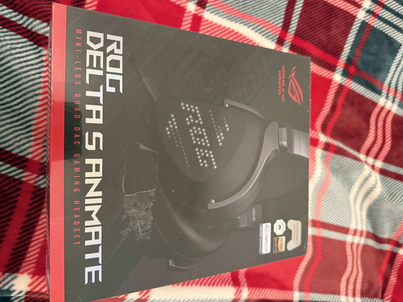 ASUS ROG Delta S Animate Gaming Headset