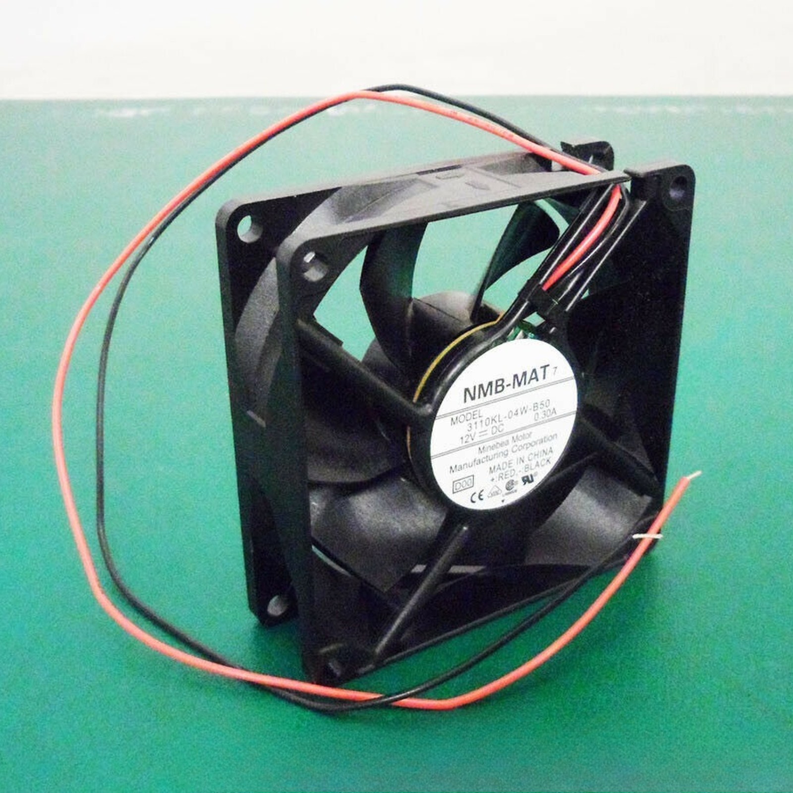 NMB-MAT Technologies 3110KL-04W-B50 MODEL 80mm 12V DC Axial Fan 0.30A