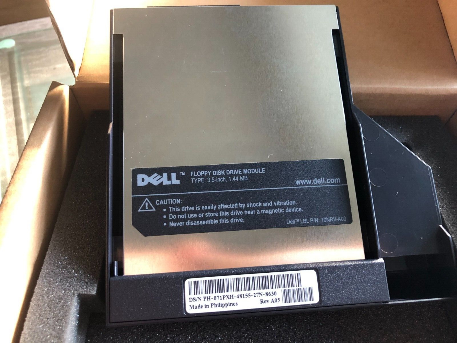 New Dell Latitude C-Serie Floppy Disk Drive 3.5 inch 1.44MB 10NRV-A00