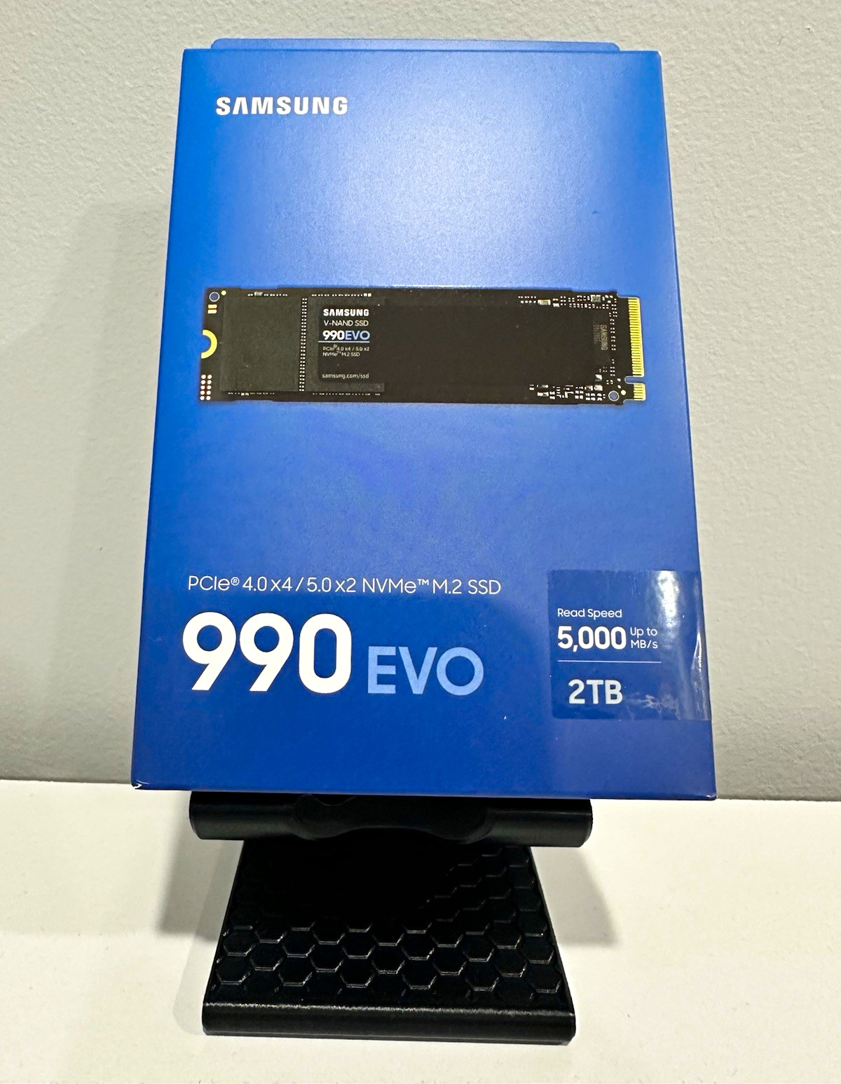 Samsung 990 EVO 2TB NVMe PCIe M.2 Internal SSD Black 5000MB/s