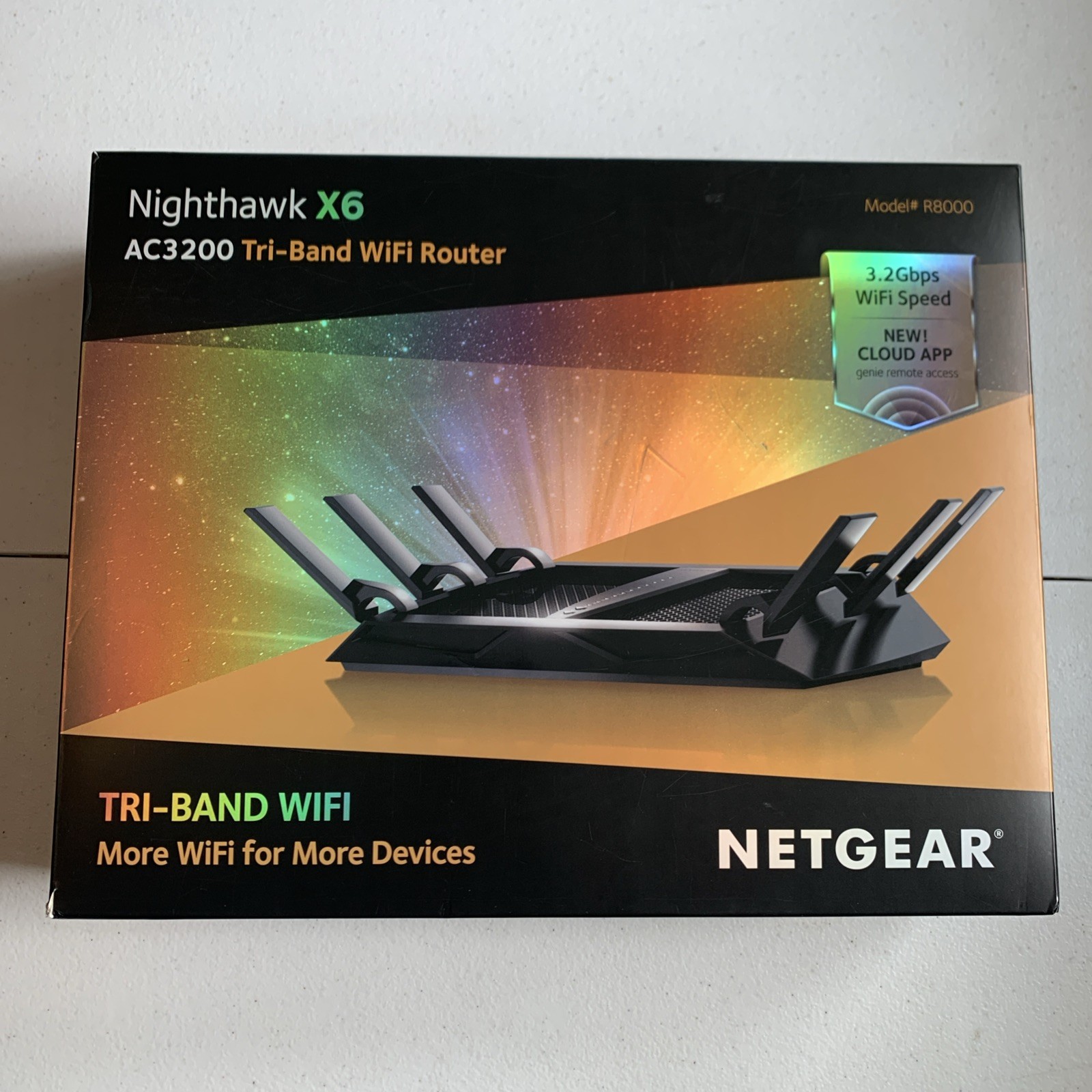 NETGEAR Nighthawk X6 AC3200 Tri-Band Wi-Fi Router (R8000)