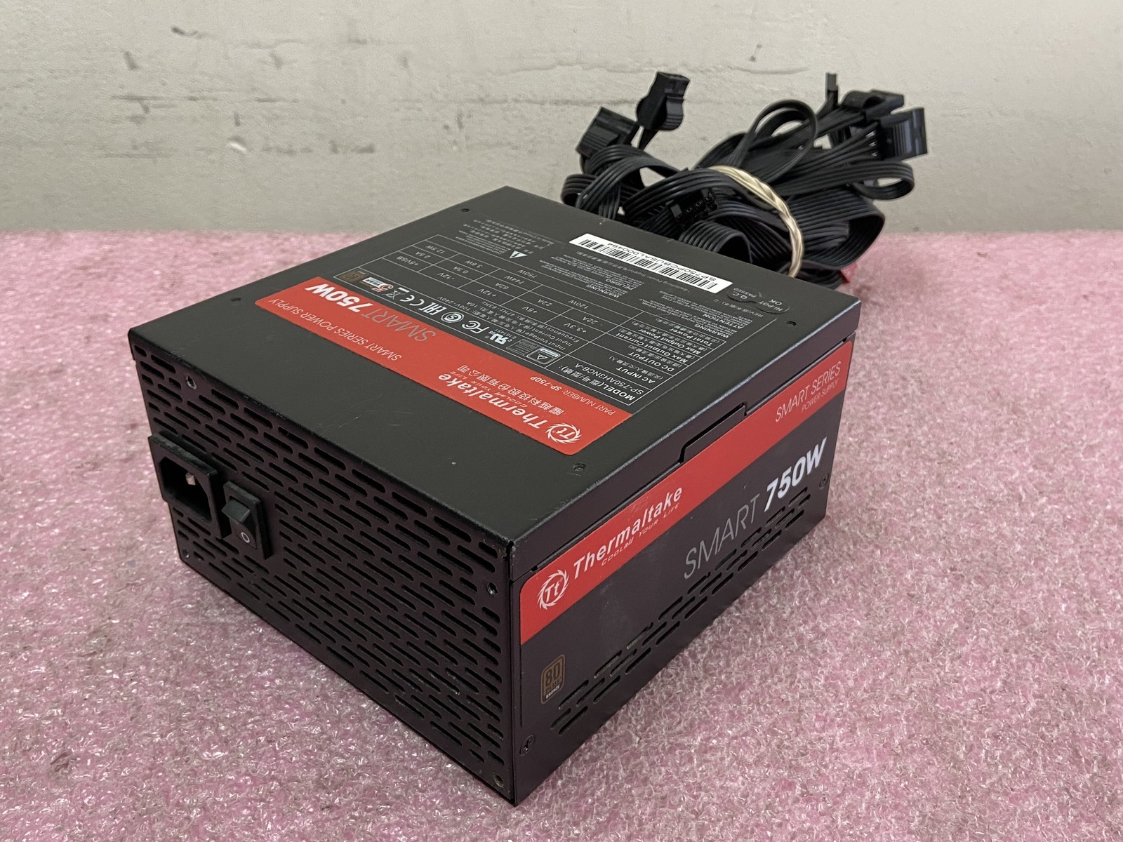 Thermaltake Smart 750W 80+ Bronze Power Supply SP-750AH3NCB-A SP-750P - PS17A